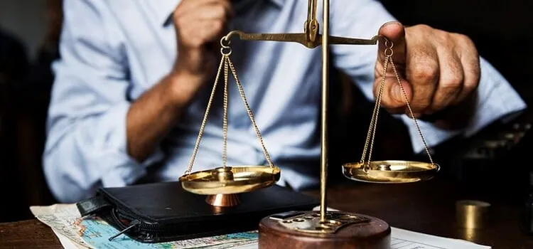 Avocats permis de conduire : Expertise juridique pour contestation d’infractions routières