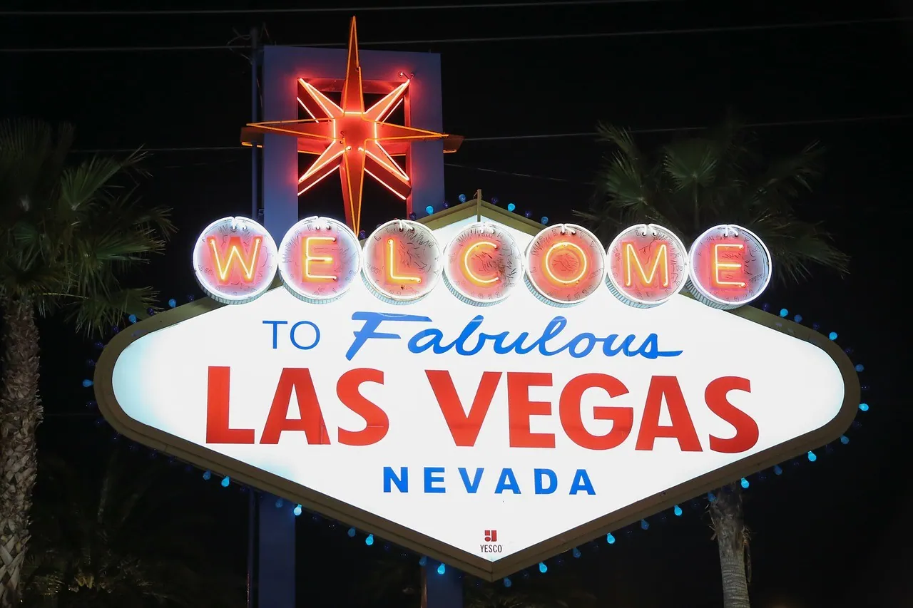 Des fournitures scolaires pour régler ses PV à Las Vegas