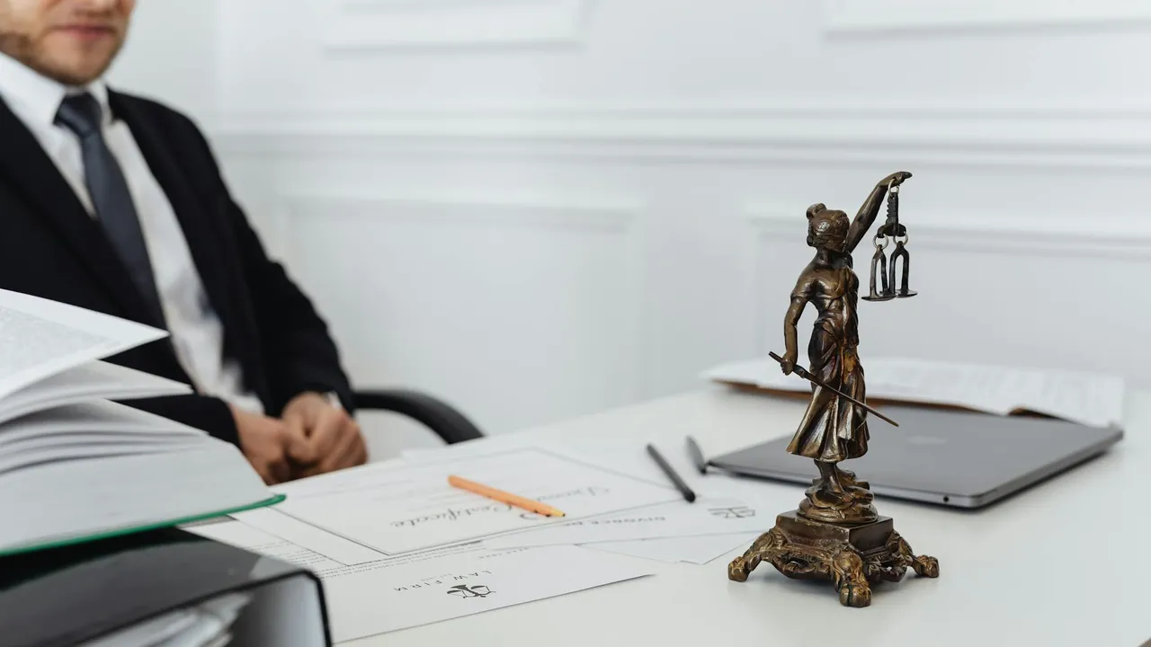 Défense en cas d’excès de vitesse : comment Hello Avocat peut vous aider