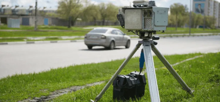 Vérification de la photo du flash radar